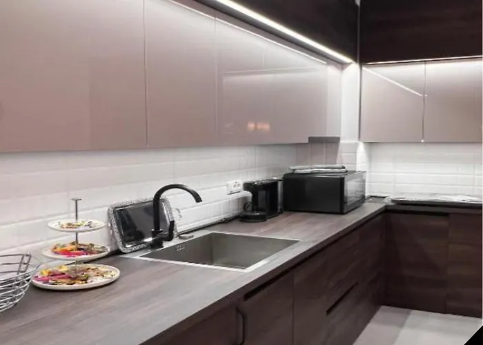 아파트 - Anonim 1 I 2 브르드니크