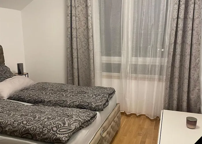 - Anonim 1 I 2 아파트 브르드니크