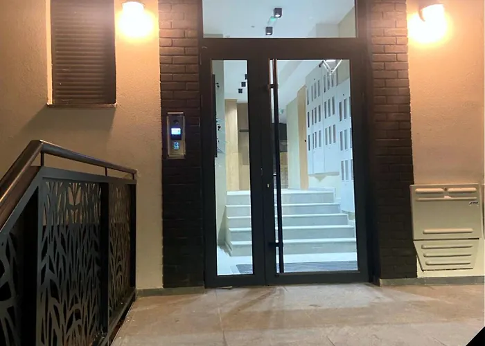 아파트 - Anonim 1 I 2 브르드니크